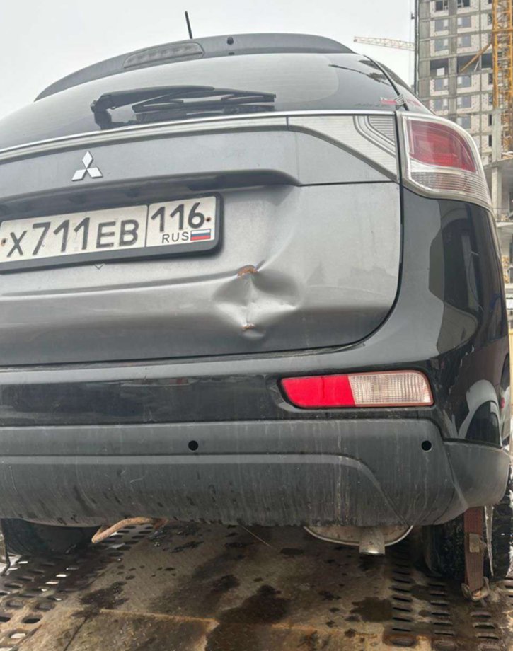 Mitsubishi Outlender 2013 год