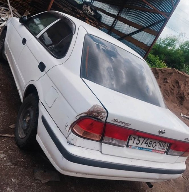 Nissan САННИ 2004 год