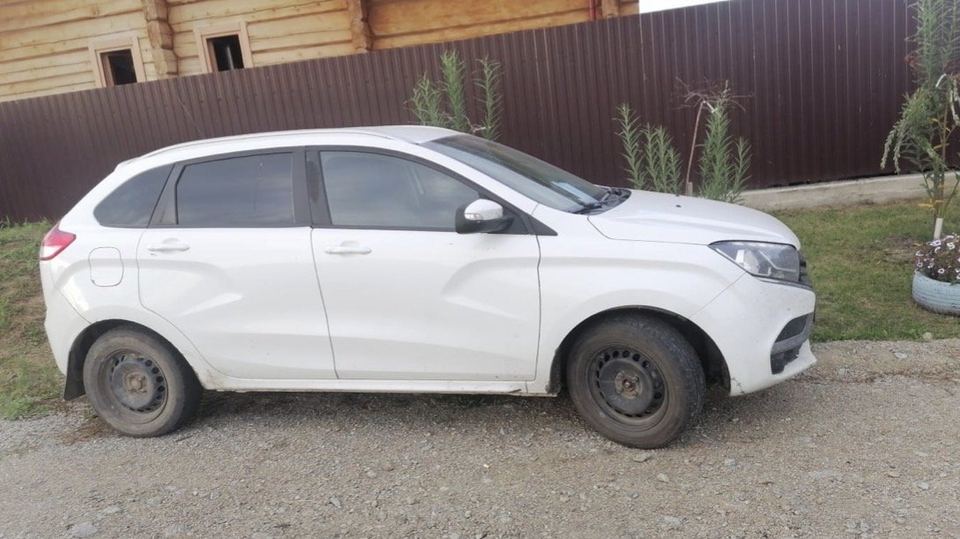 Lada Xray 2021 год