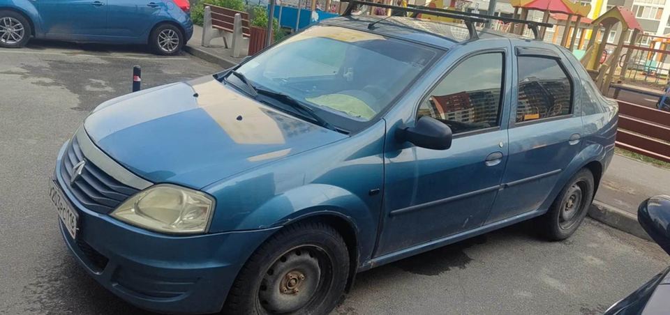 Renault LOGAN 2011 год