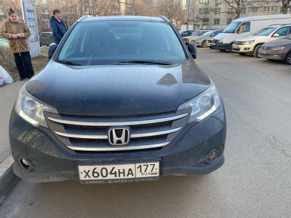 Honda CR-V 2013 год