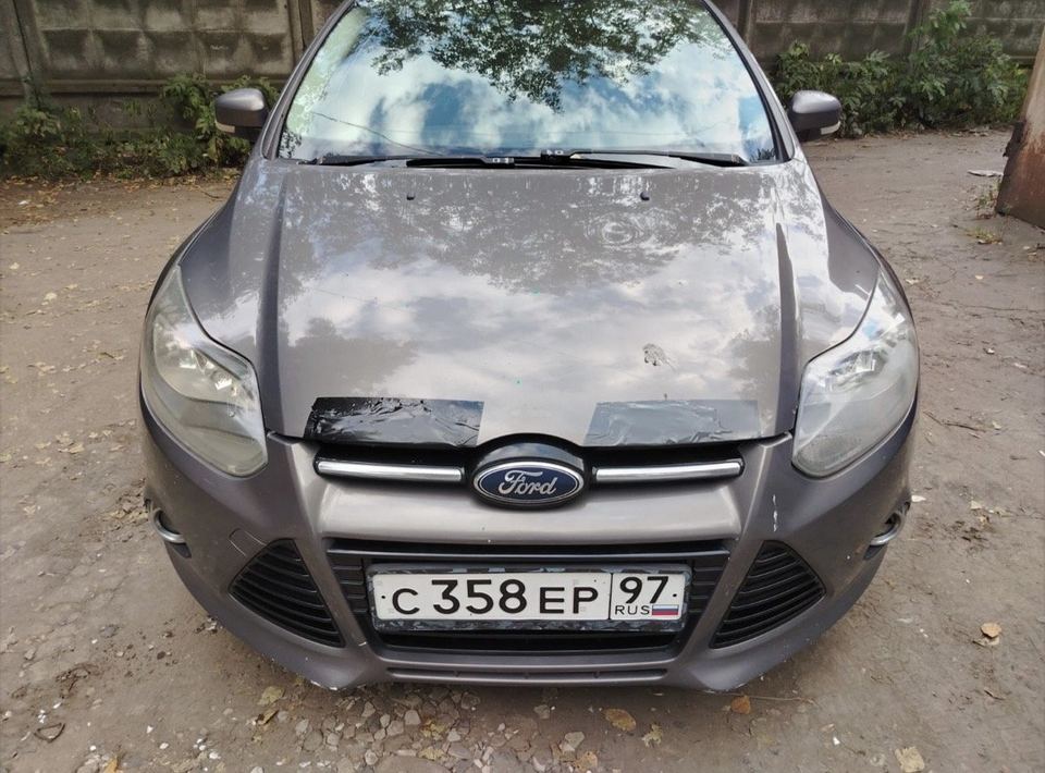 Ford Focus 2012 год