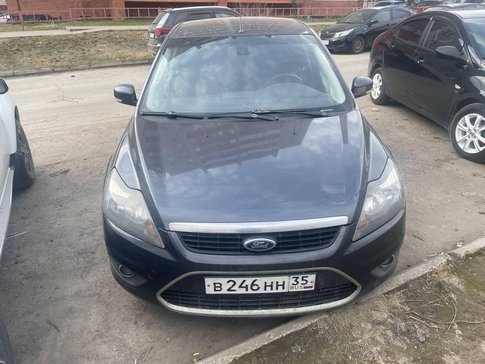Ford Focus 2011 год