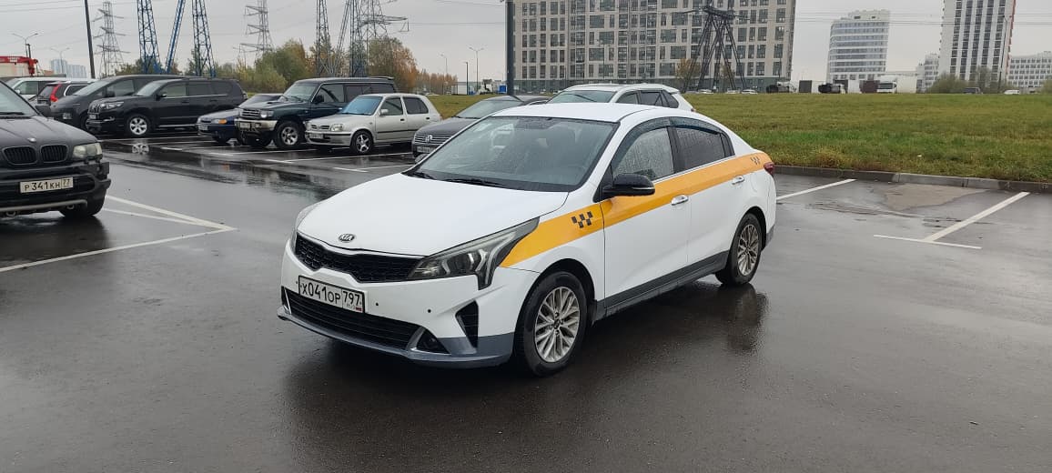 Kia Rio 2021 год