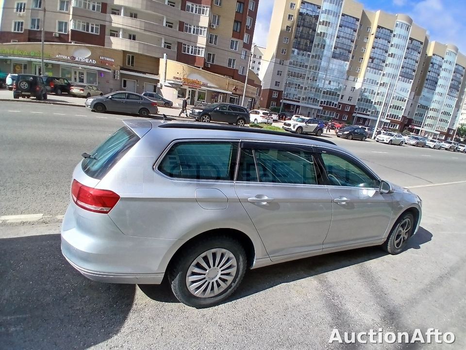 Volkswagen PASSAT VARIANT 2017 год