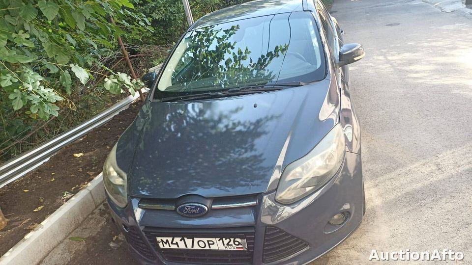 Ford Focus 2012 год