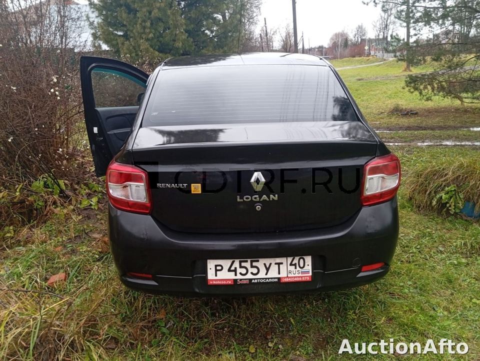 Renault Logan 2016 год
