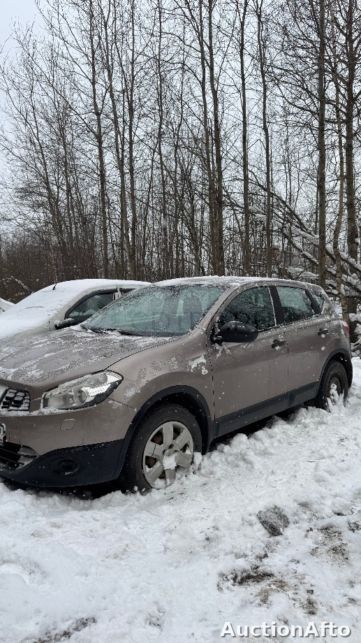 Nissan Qashqai 2012 год
