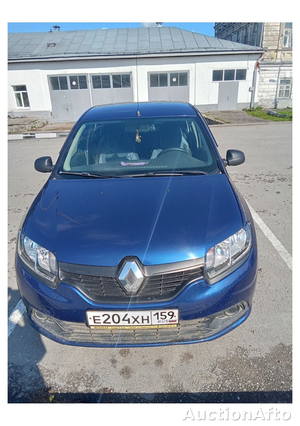Renault Logan 2014 год