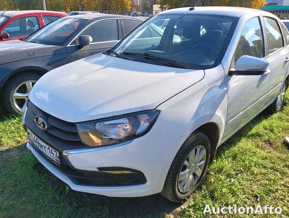 Lada Granta 2024 год