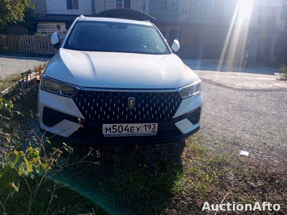 FAW Bestune T77 2022 год