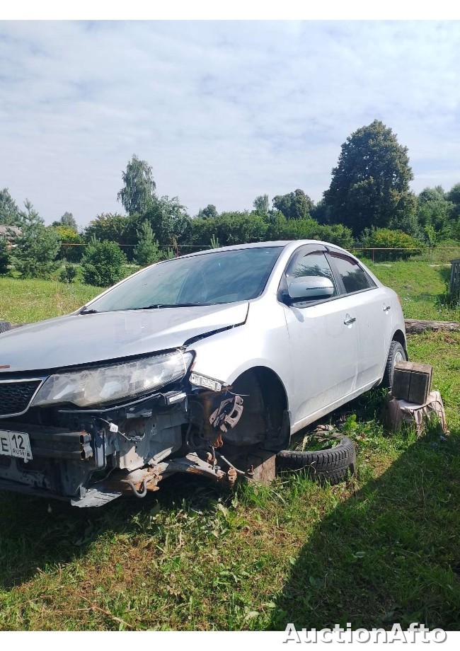 Kia Cerato 2012 год
