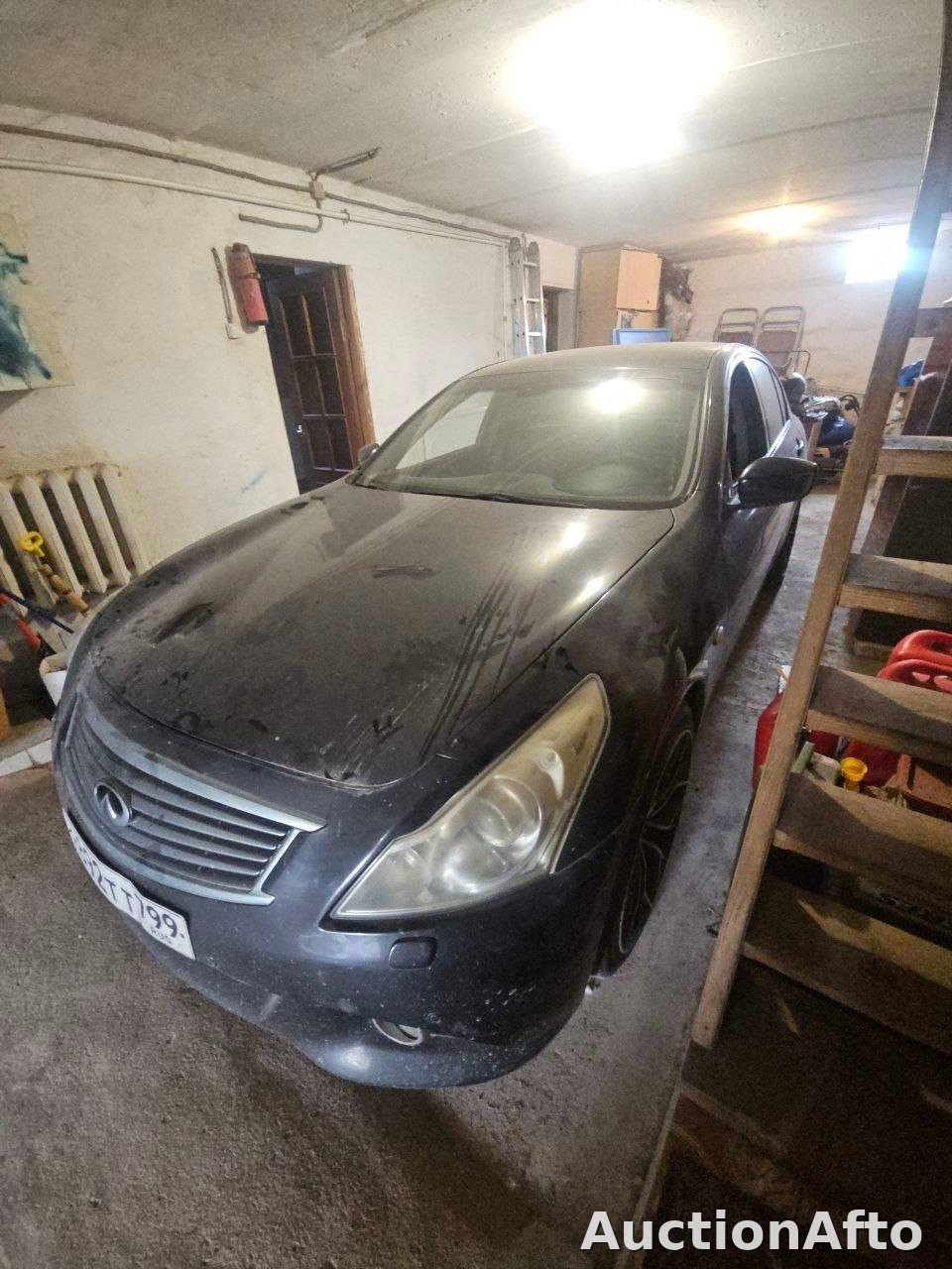 Infiniti G 2012 год