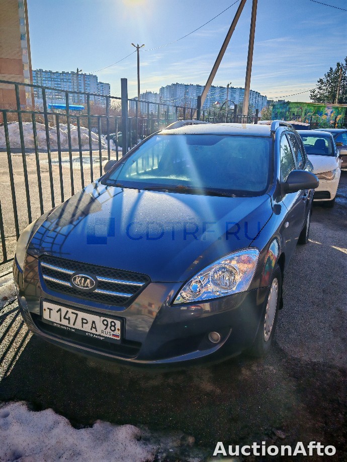 Kia Ceed 2009 год