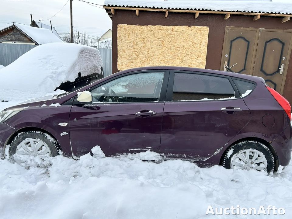 Hyundai Solaris 2013 год