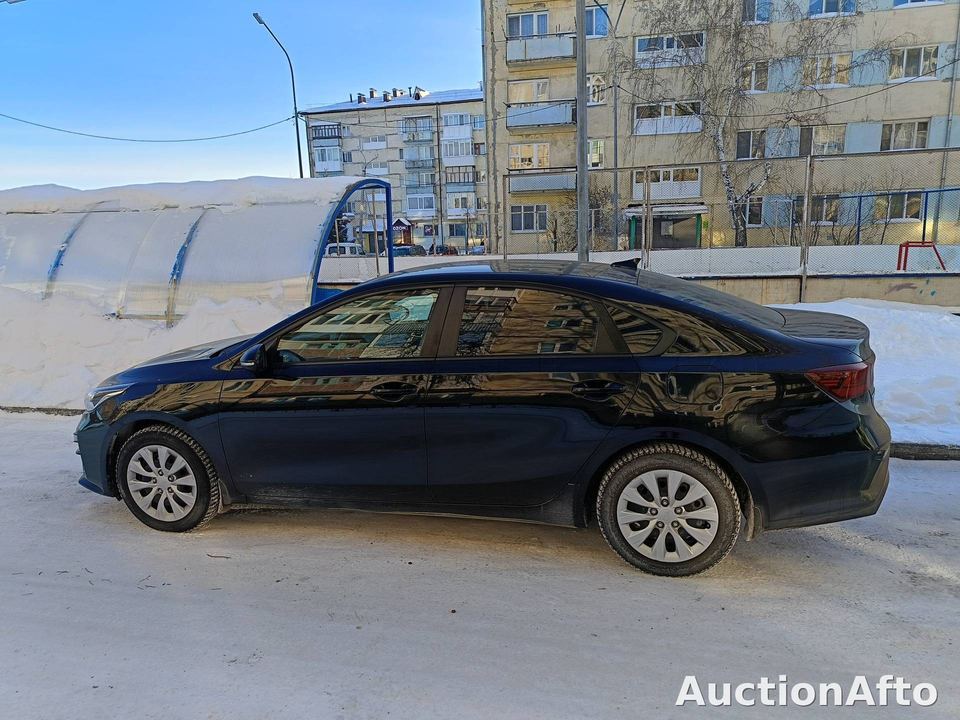 Kia Cerato 2021 год