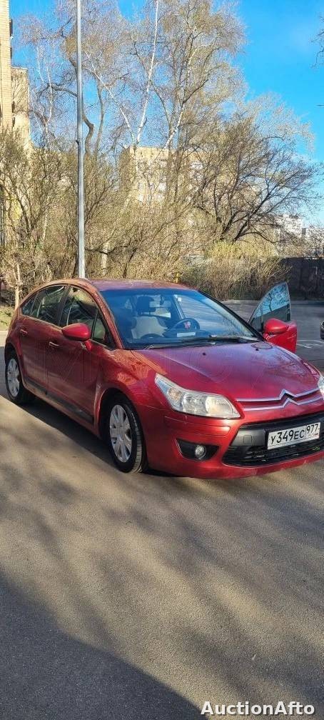 Citroen C4 2010 год