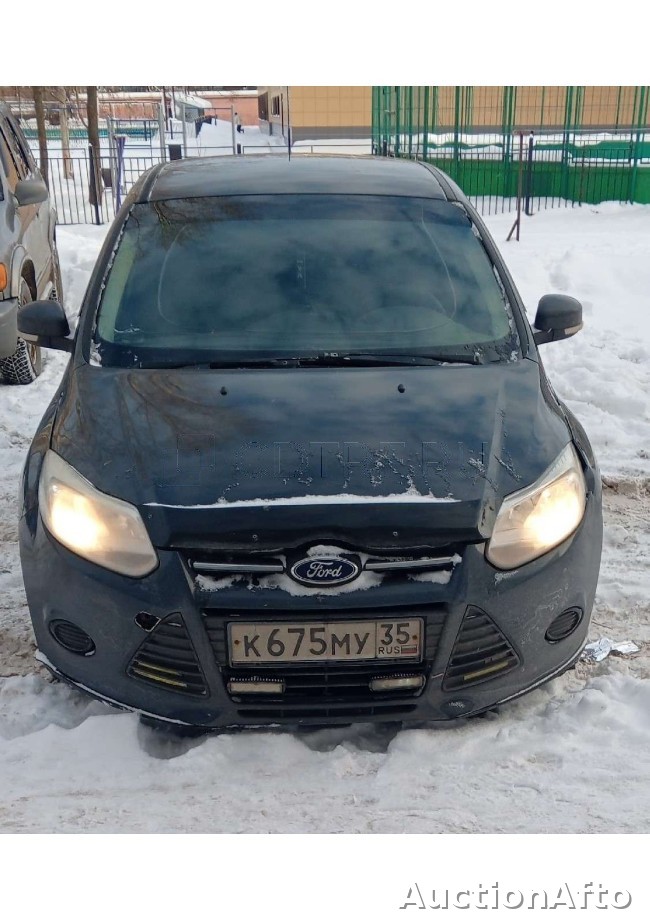 Ford Focus 2012 год