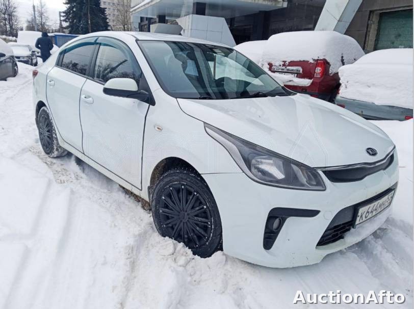 Kia Rio 2018 год