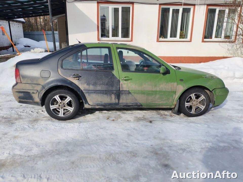 Volkswagen Bora 2000 год