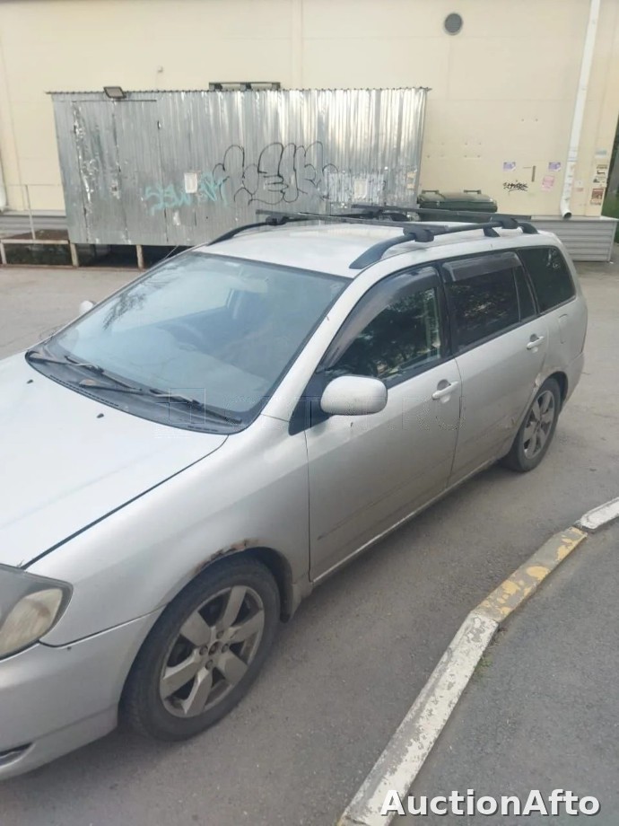 Toyota Corolla Fielder 2001 год