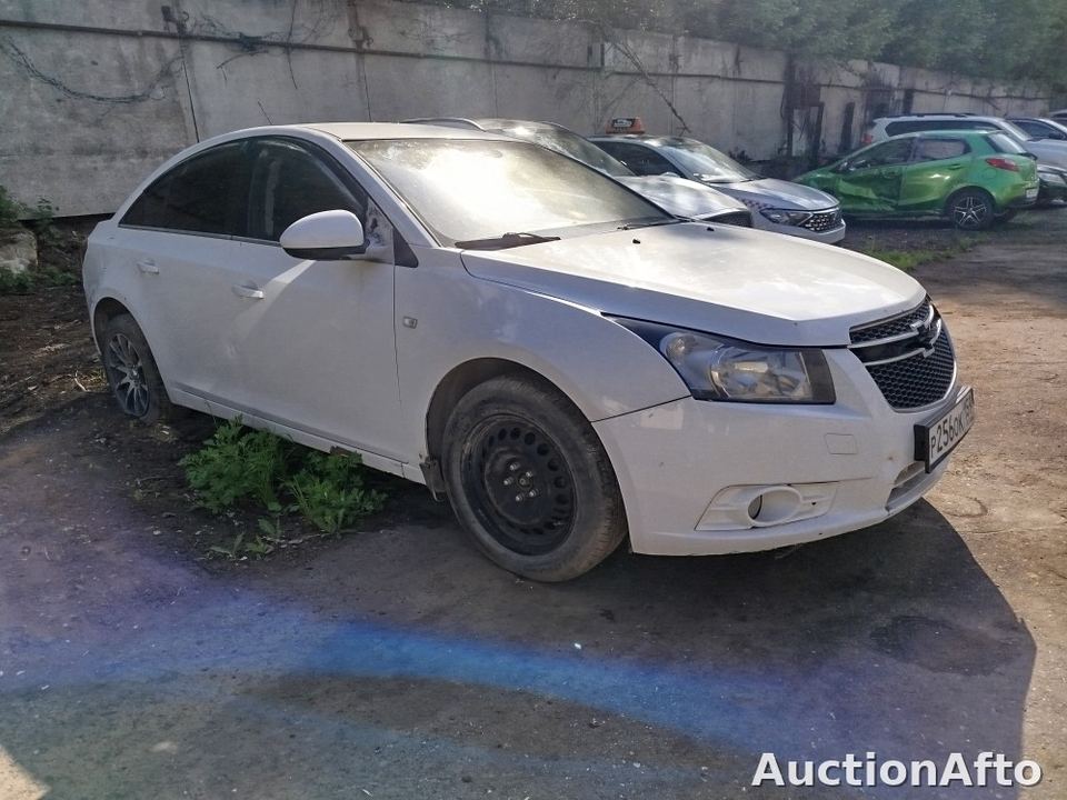 Chevrolet Cruze 2012 год
