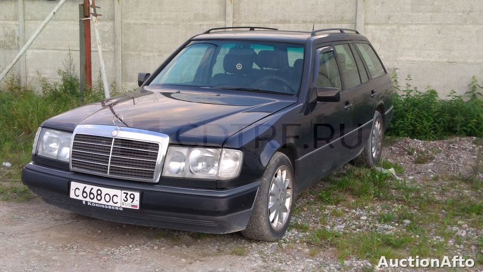 Mercedes-Benz 300 1986 год
