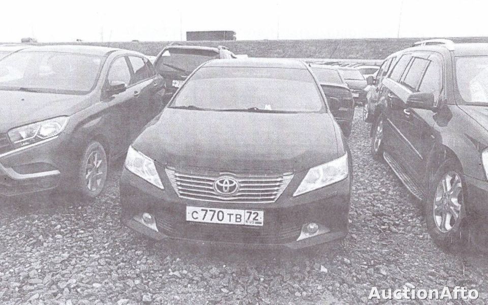 Toyota Camry 2013 год