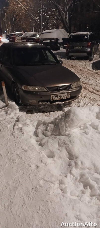 Opel Vectra 1998 год
