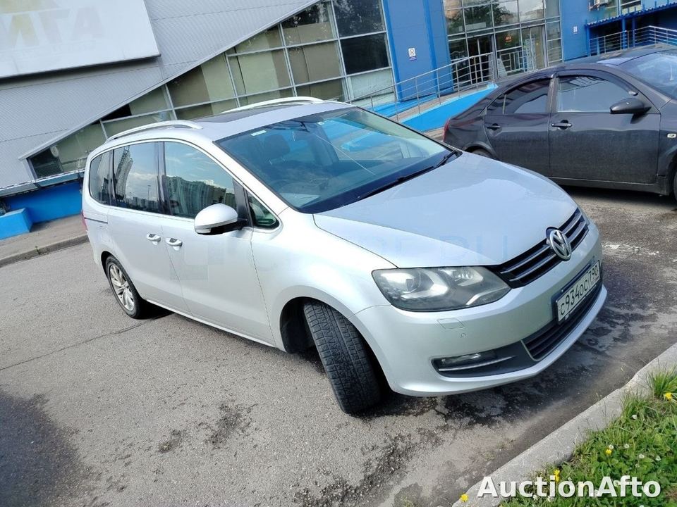 Volkswagen Sharan 2012 год