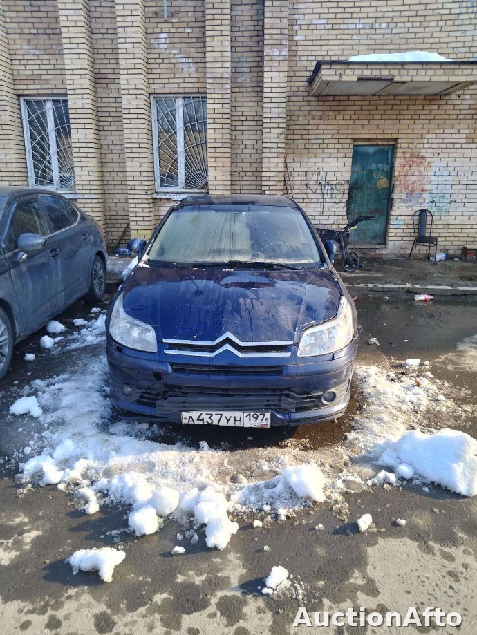 Citroen С4 2008 год