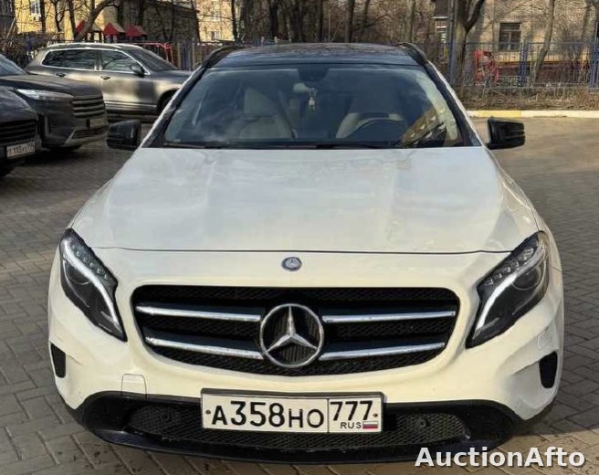 Mercedes-Benz GLА 2015 год
