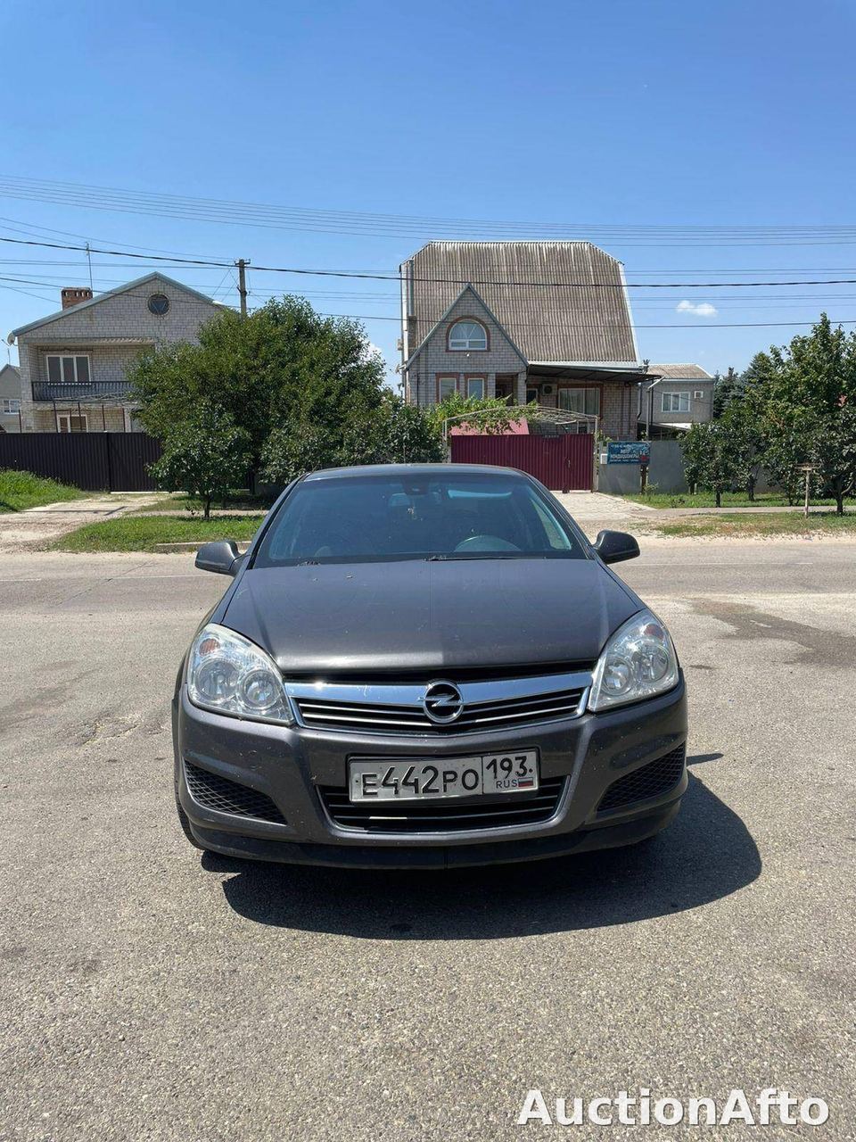 Opel Astra 2010 год