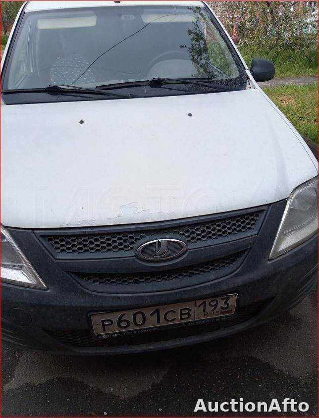 Lada Largus 2013 год
