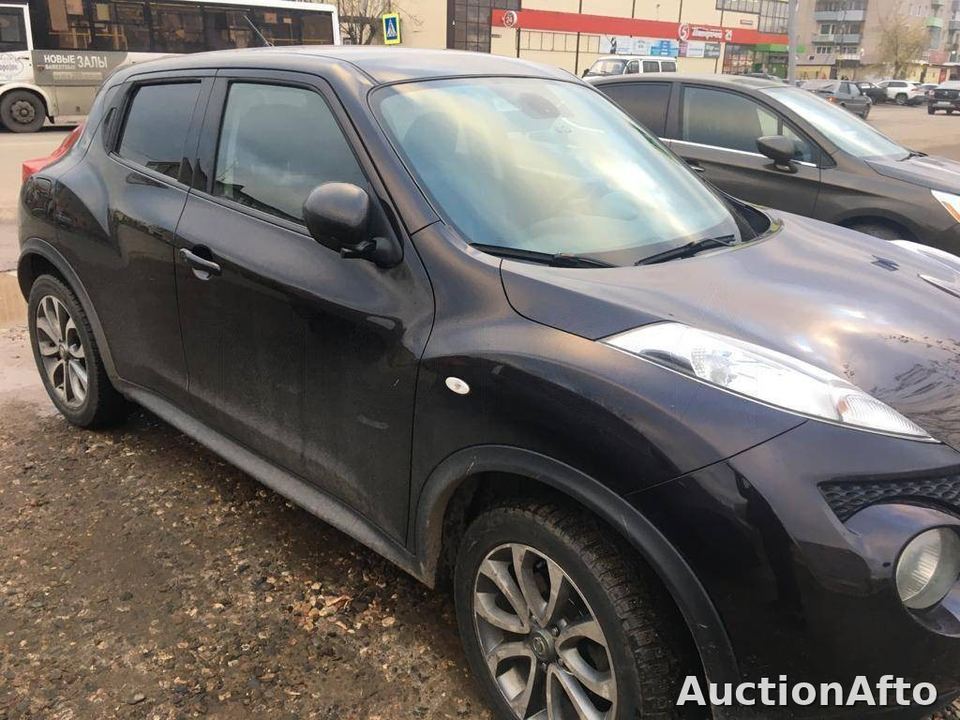 Nissan Juke 2012 год