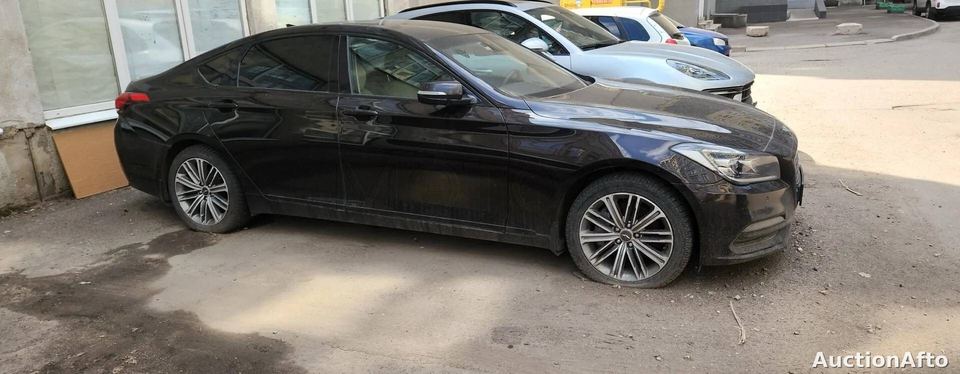 Genesis G80 2018 год