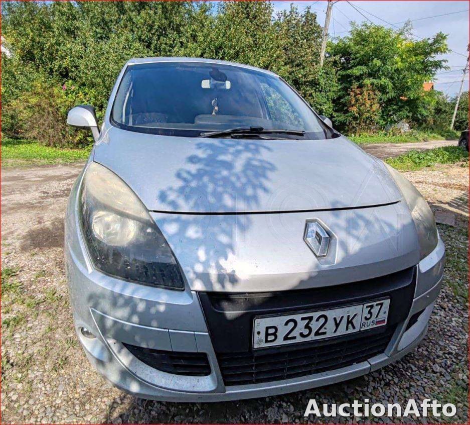 Renault Scenic 2010 год