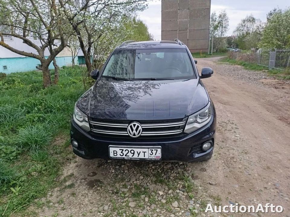 Volkswagen Tiguan 2012 год