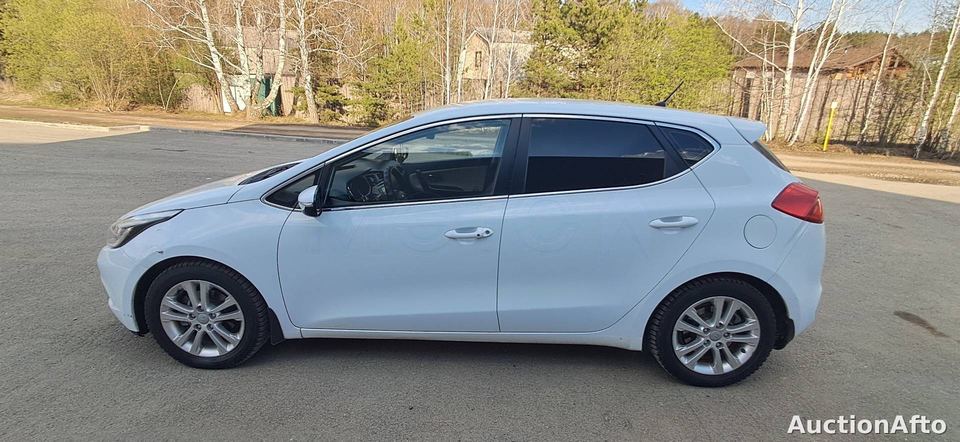 Kia Ceed 2013 год