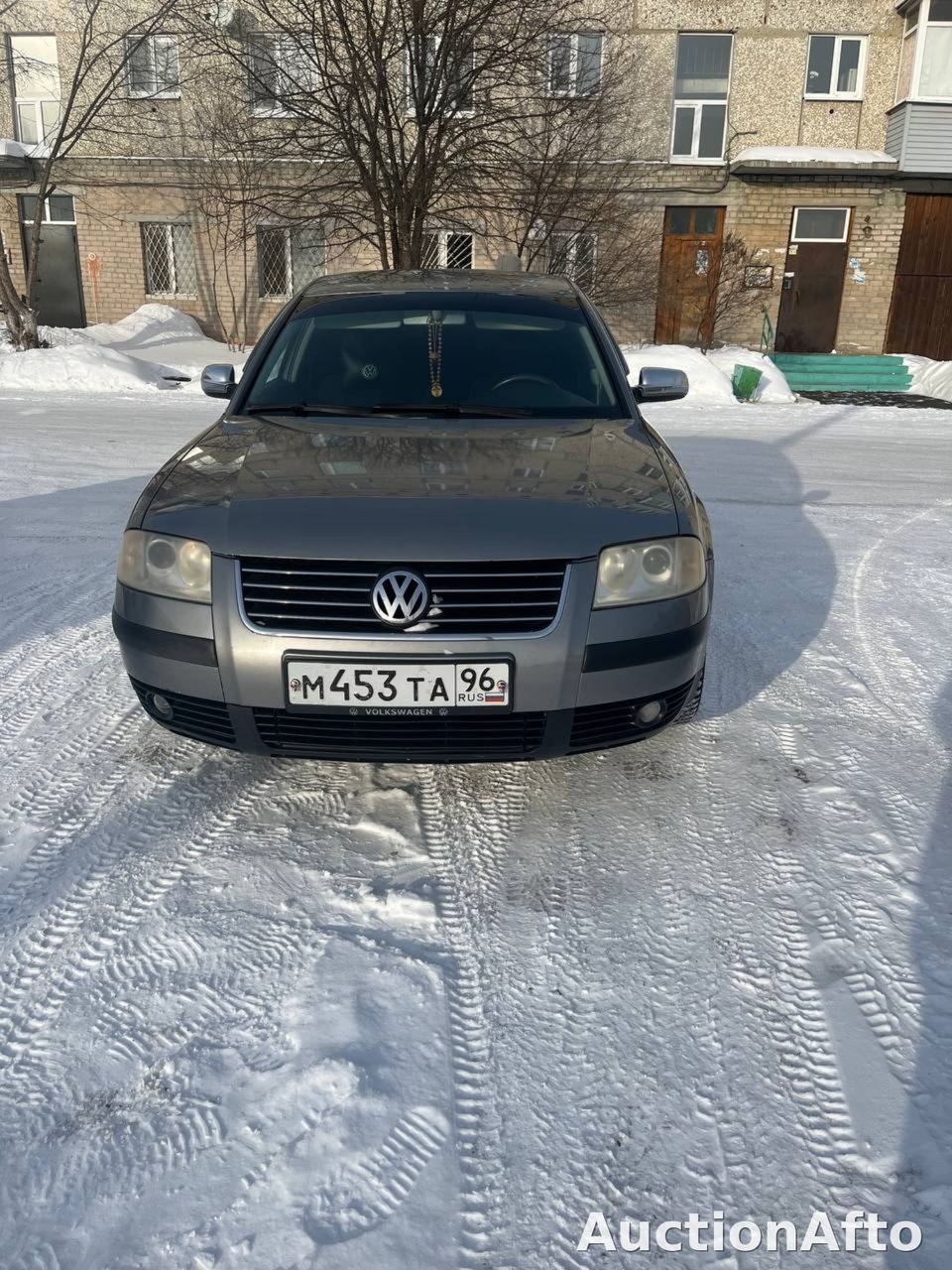 Volkswagen Passat 2002 год