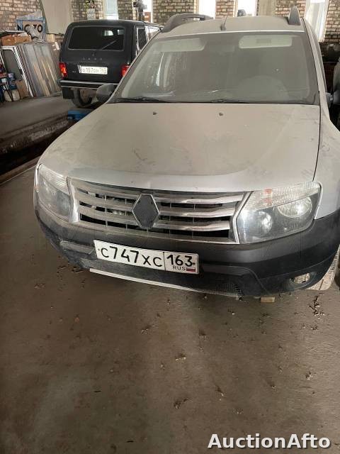 Renault Duster 2015 год
