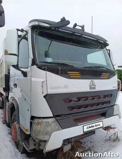 HOWO ZZ3407S3867P 2013 год