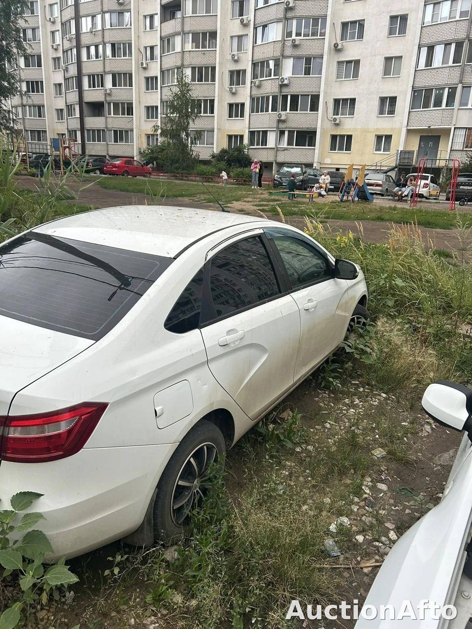 Lada Vesta 2016 год