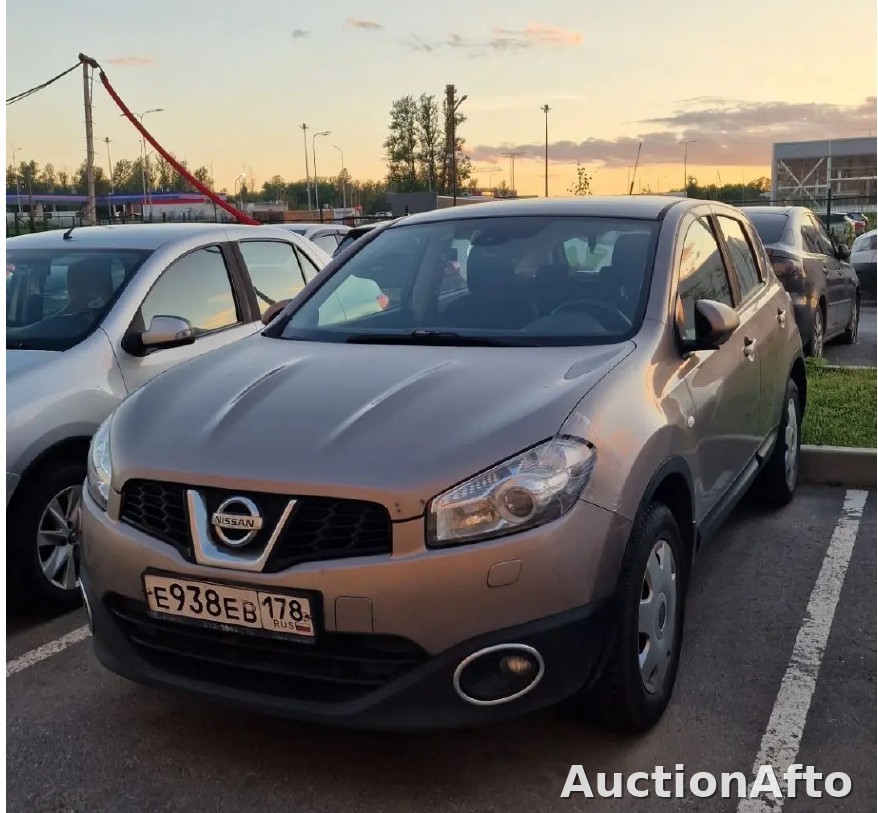Nissan Qashqai 2010 год
