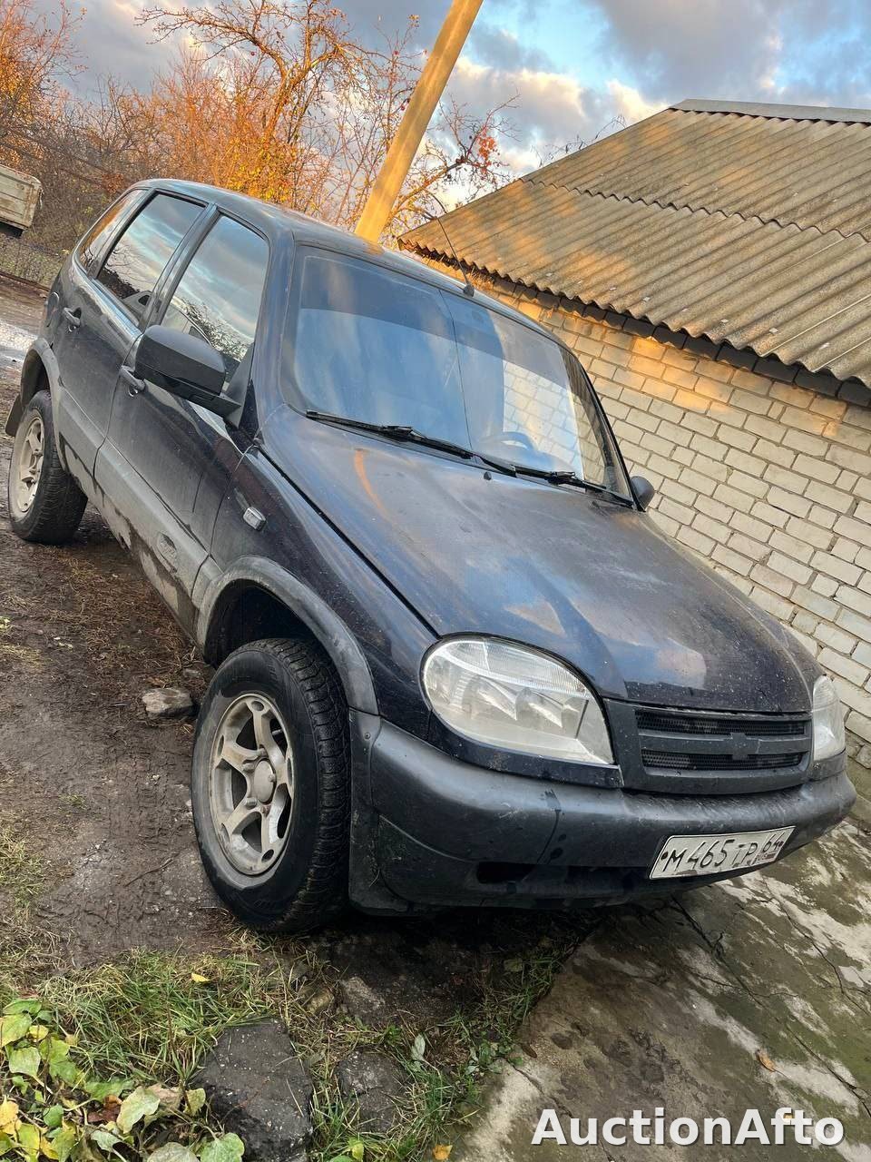 Chevrolet Niva 2004 год