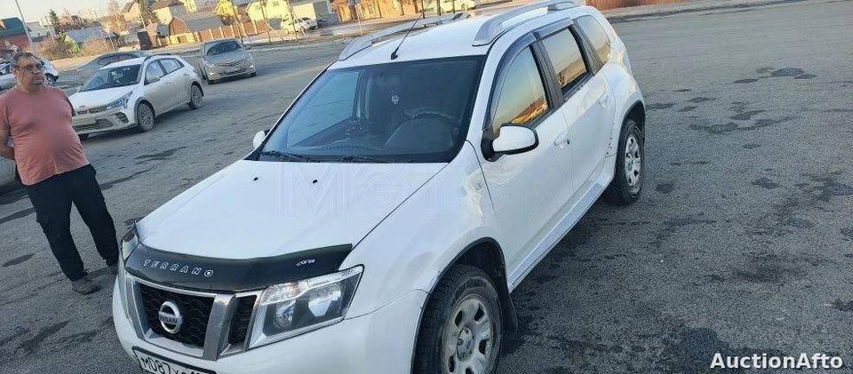 Nissan Terrano 2016 год