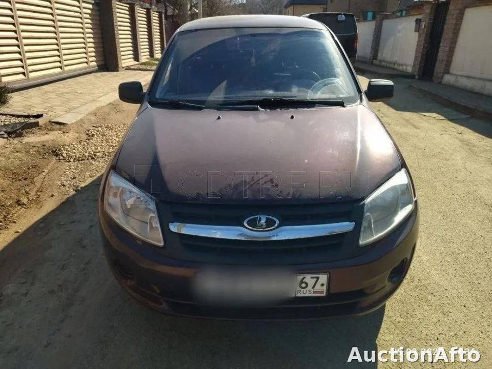 Lada Granta 2011 год