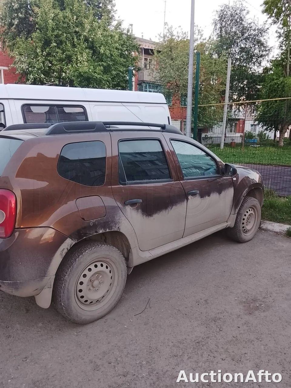 Renault Duster 2013 год