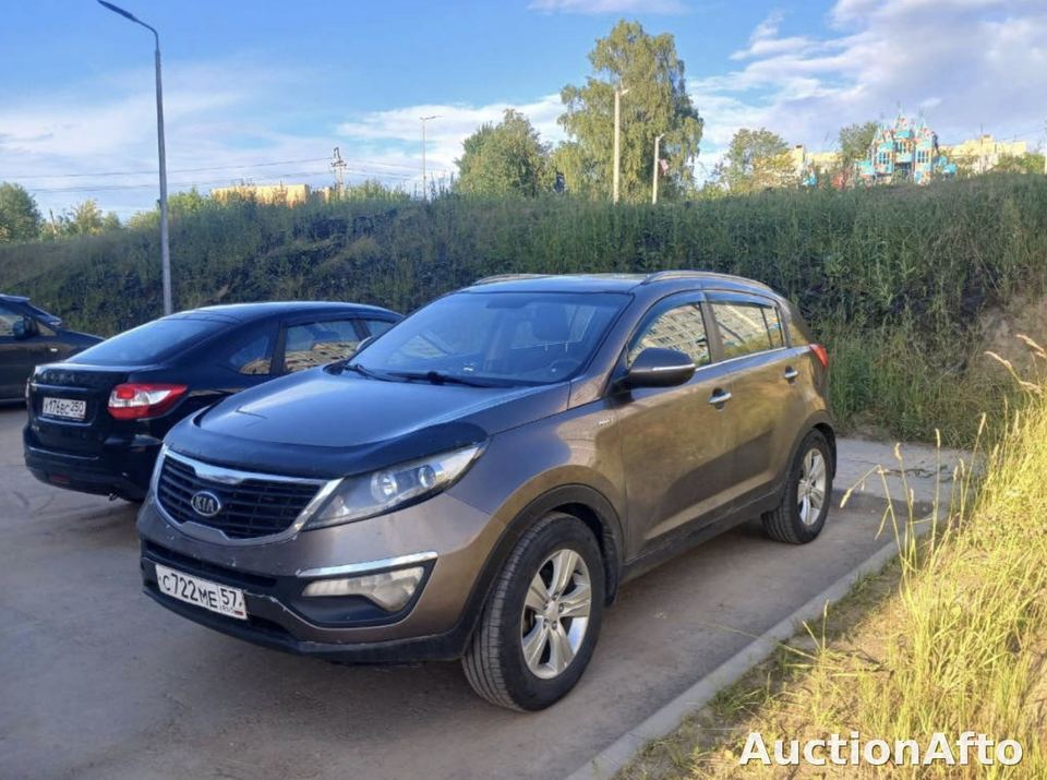 Kia Sportage 2011 год