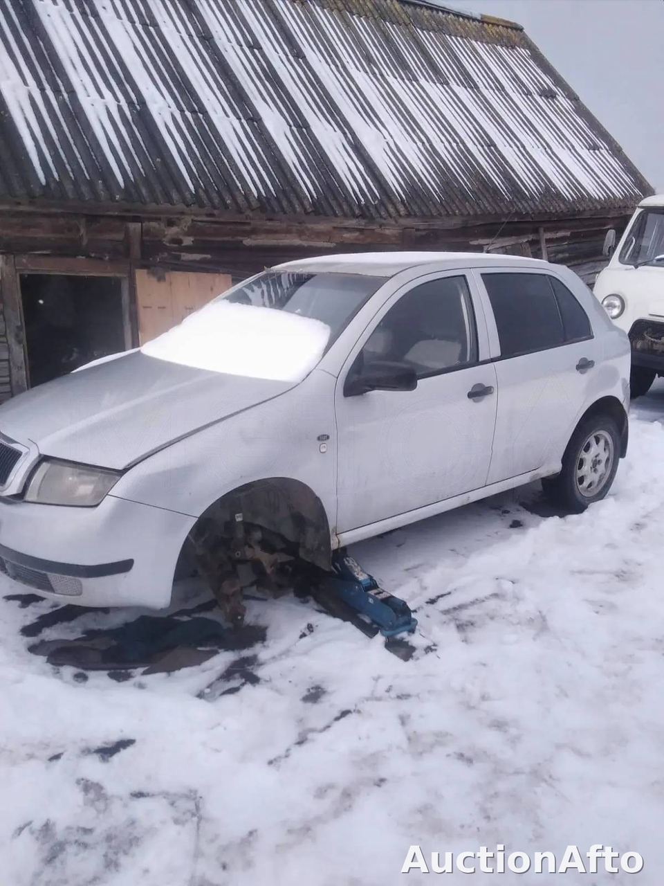Skoda Fabia 2001 год